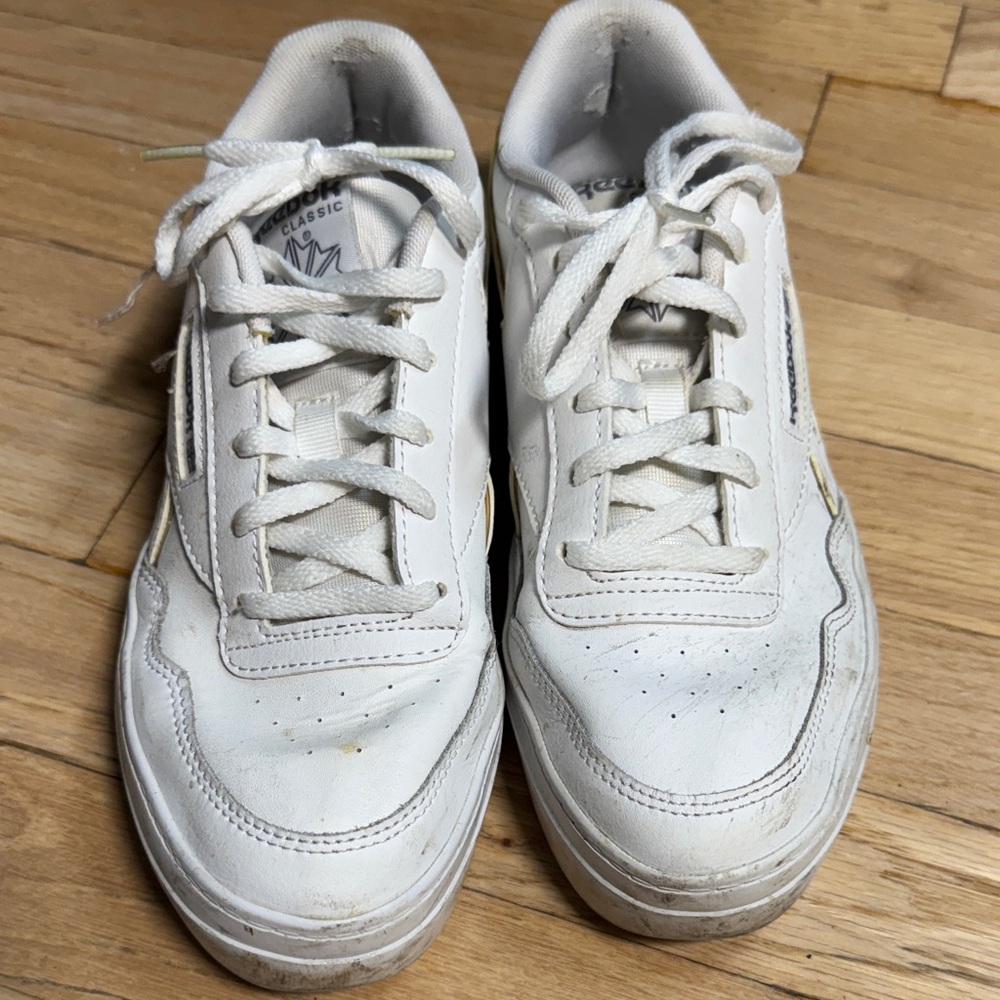 Classic White Womens Sneakers reebok